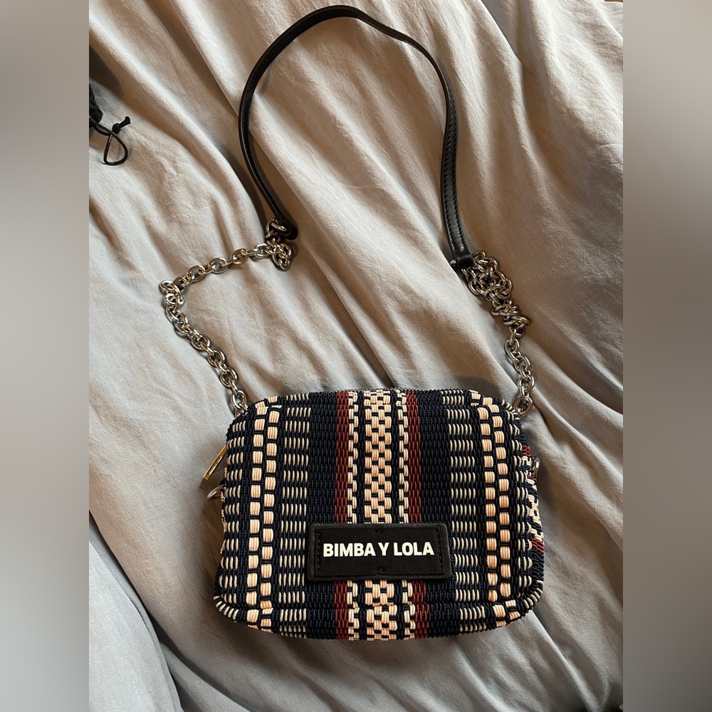 Bimba Y Lola Black and Cream Crossbody Bag